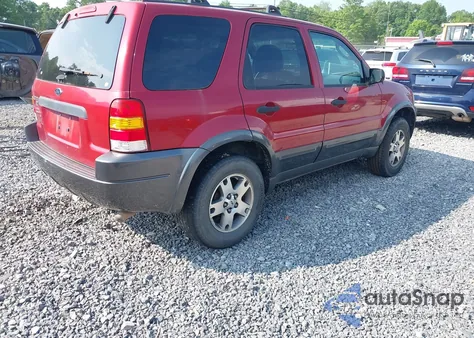 2004 Ford Escape Xlt from USA, damaged, VIN 1FMCU93194KB34635
